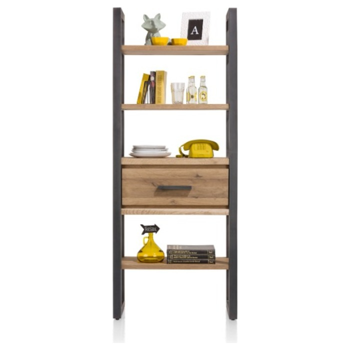 Smalle industriële boekenkast Brooklyn 75 cm van eikenhout met zwart metalen frame