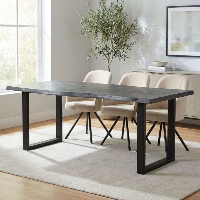 Grijze acacia boomstam eettafel 220 cm met stalen U-onderstel.