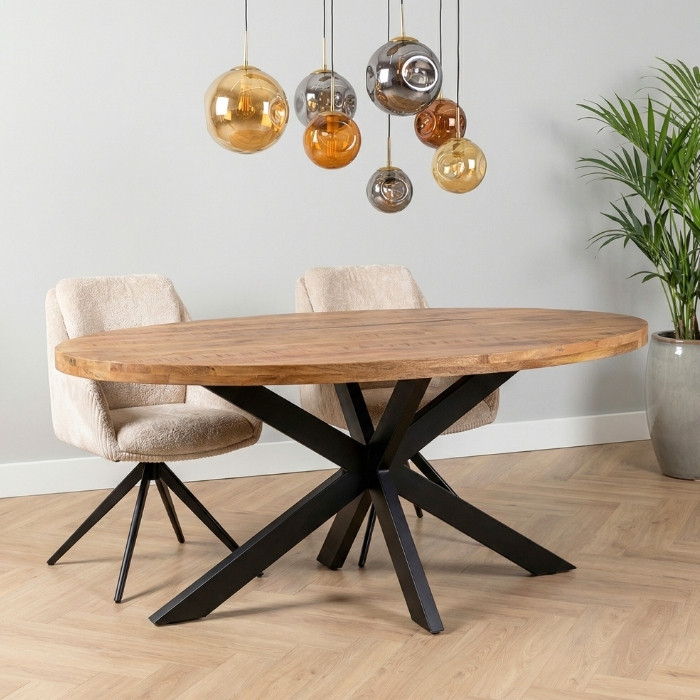 Mangohouten eettafel ovaal 160 cm.
