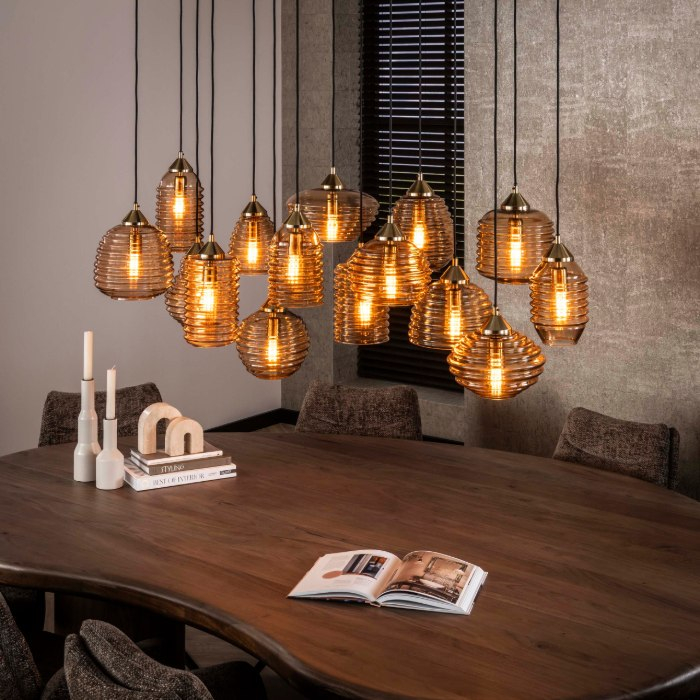 Hanglamp amber glas met 15 lampen Leda - sfeerfoto 1