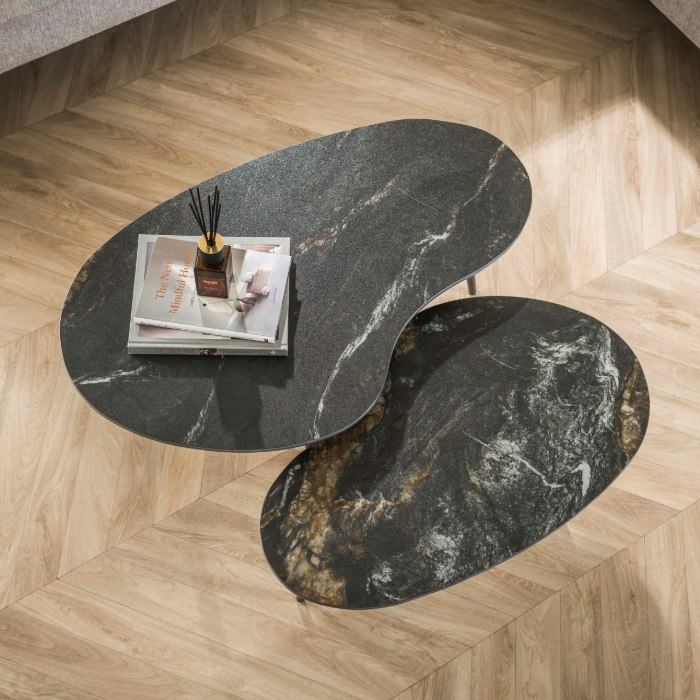Keramische salontafel niervormig Vigo natuursteenlook set van 2 - sfeerfoto 1