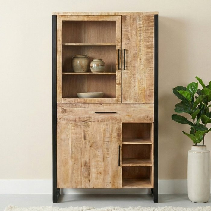 Mangohouten vitrinekast groot.