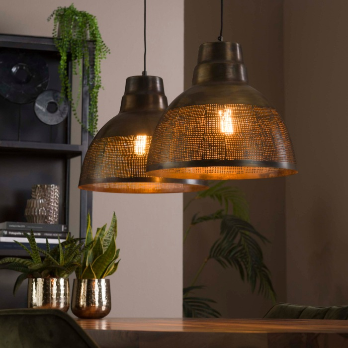 Metalen hanglamp met gaatjes 2 lampen Cilo antiek brons - sfeerfoto 1