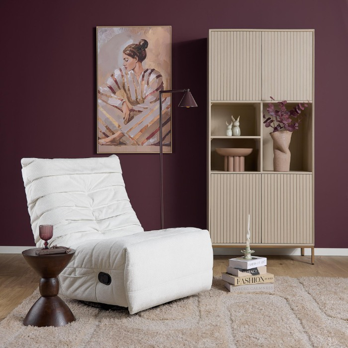 Relaxfauteuil Zen naturel rechtop in sfeervolle woonkamer