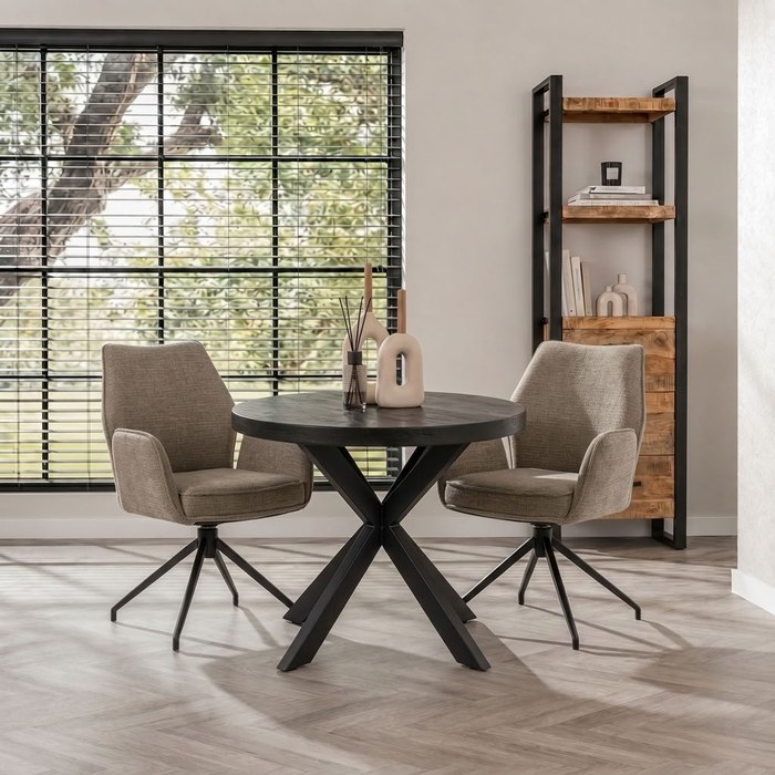 Ronde eettafel 100 cm zwart in een lichte woonkamer met houten kast