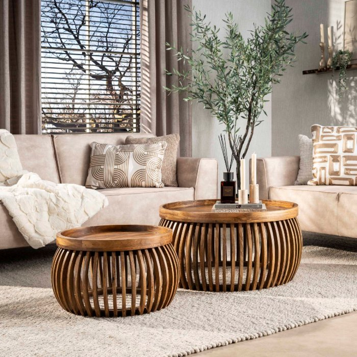 Salontafel mangohout met lamellen Vala set van 2 78 cm - sfeerfoto 1