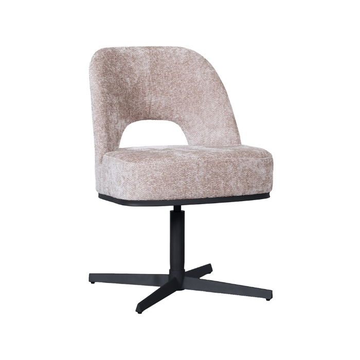 Stoffen eetkamerstoel Pieter in beige chenille met open rug, zwarte voet, schuin van voren