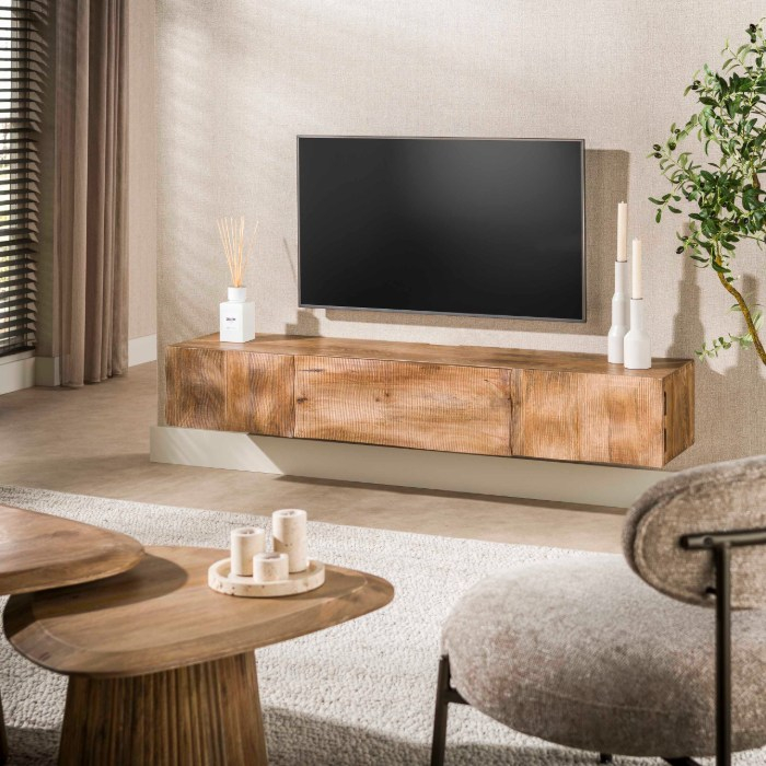 Tv-meubel 160 cm Tamo naturel met golvend front, zwevend of staand - sfeerfoto 1