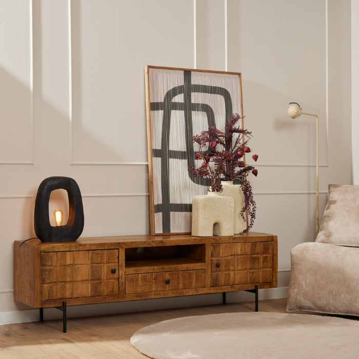 Mangohouten tv-meubel Brandy 180 cm met blokmotief in lichte woonkamer