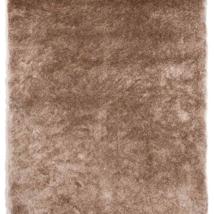 Hoogpolig vloerkleed beige