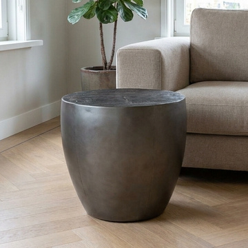Ronde bijzettafel industrieel grijs.