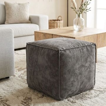 Poef vierkant donkergrijs. 