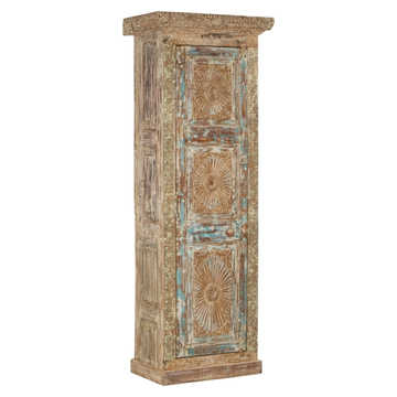 Smalle hoge kast met deur