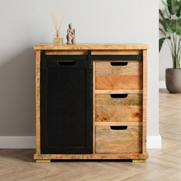 Ladekastje met een zwarte schuifdeur gemaakt van mangohout.