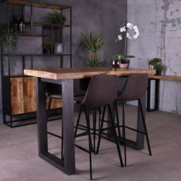 Industriële bartafel mangohout. Deze bartafel bestaat uit twee blokpoten met een massief mangohouten bovenblad. 