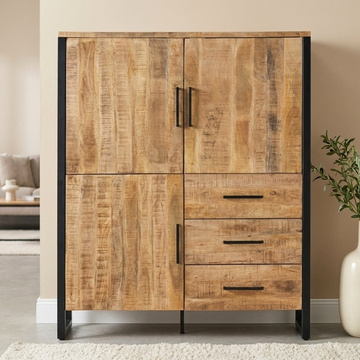 Sfeerafbeelding van de mangohouten kast. 