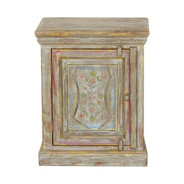 Nachtkastje uit India. 