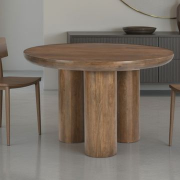 Sfeerafbeelding ronde eettafel hout 120 cm. 