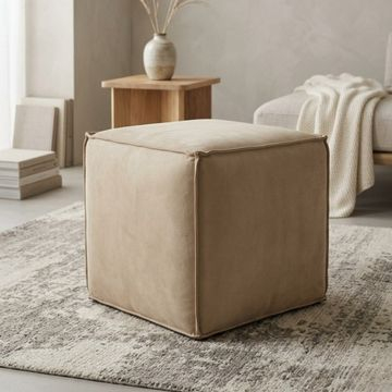 Vierkante poef in het taupe. 