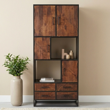 Bruine opbergkast van hout en staal