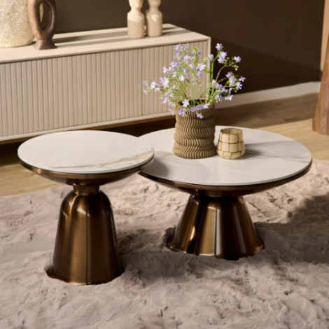 Salontafel Alix set van 2 rond marmer goud in sfeervolle woonkamer