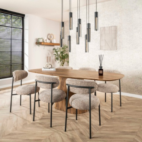 Deens ovale eettafel 215 cm Kira mangohout naturel met middenpoot - sfeerfoto