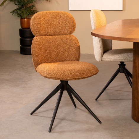 Draaibare eetkamerstoel Friso cognac bouclé