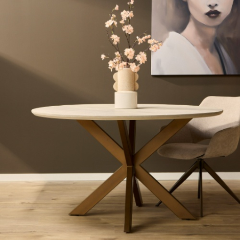 Ronde eettafel Madison zand 150 cm sfeerbeeld in eetkamer