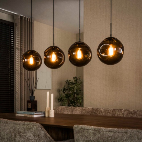 Hanglamp bruin glas Remo met 4 lampen - sfeerfoto