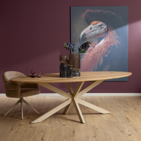 Ovale eettafel Ferris eiken naturel 280 cm met zandkleurig onderstel sfeerbeeld