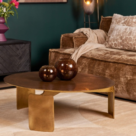Ronde gouden salontafel Darwin 90 cm voor een bank in de woonkamer