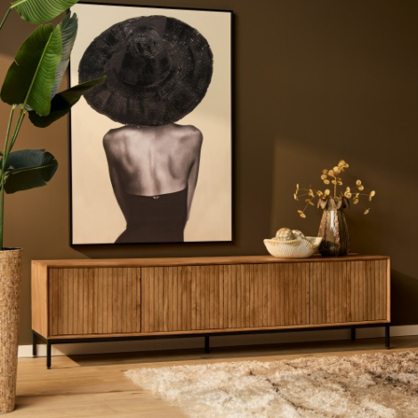 Tv-meubel Madison naturel mangohout 210 cm sfeerbeeld in de woonkamer