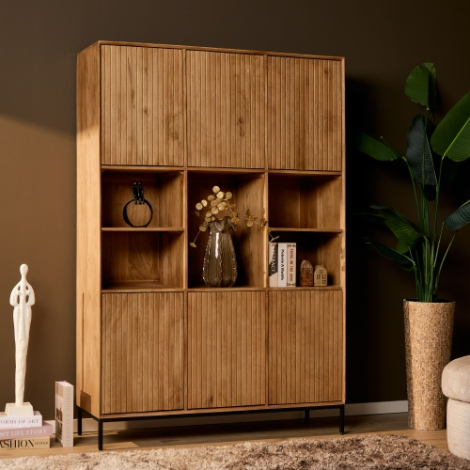 Vakkenkast Madison XL naturel mangohout 135 cm sfeerbeeld in de woonkamer