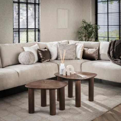 Vierhoekige teakhouten salontafel Olin set van 2 62 cm - sfeerfoto