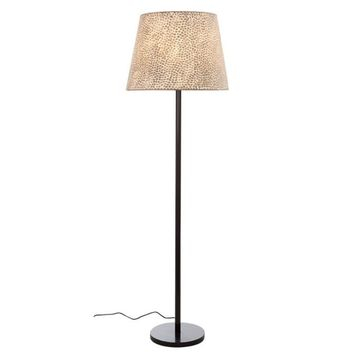 Vloerlamp met schelpen kap. 