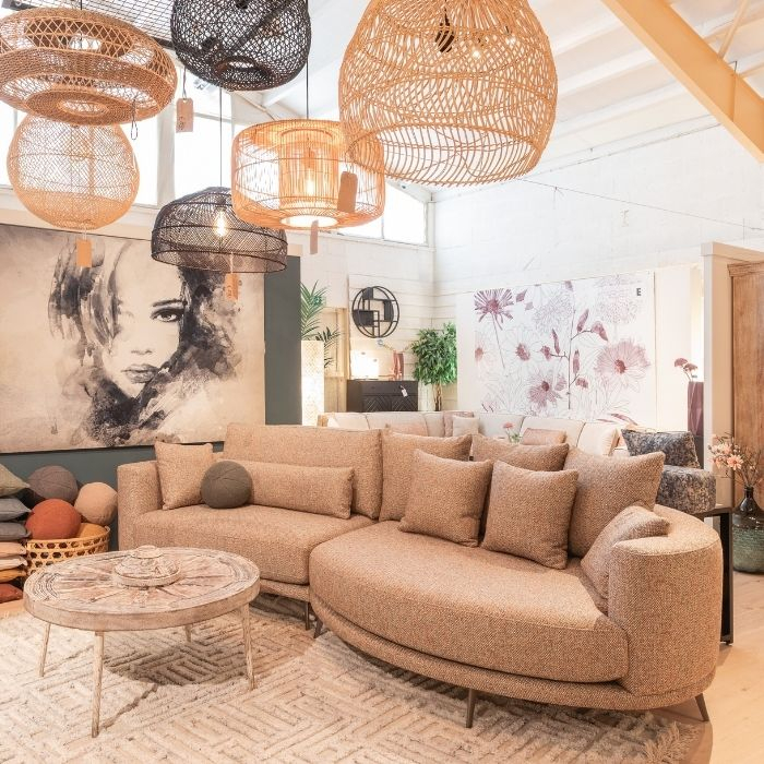 Bankstel Arielle in onze showroom. 