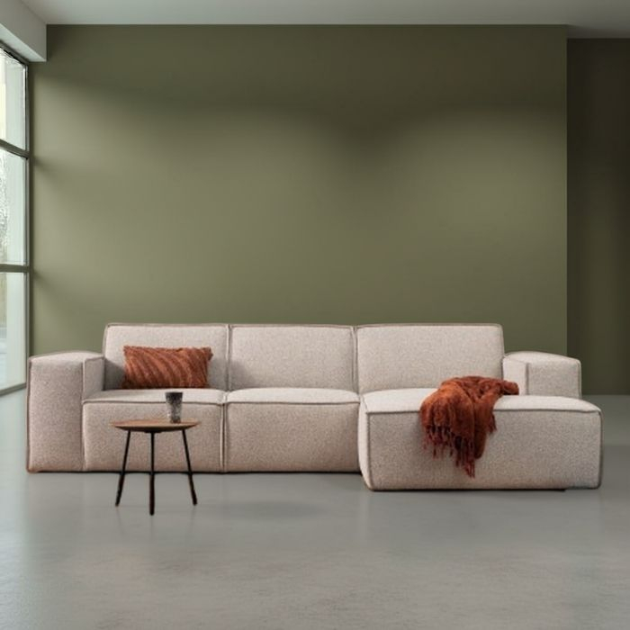 Sfeerafbeelding bankstel Play in het beige met chaise longue. 