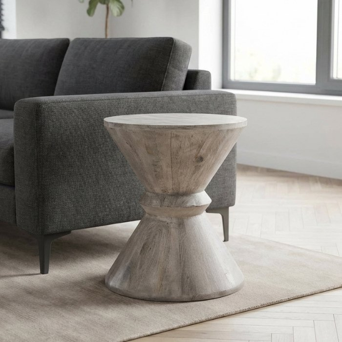 Grijze houten bijzettafel