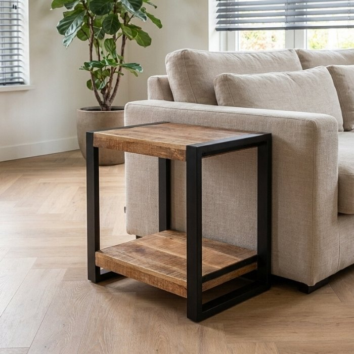 Industriële bijzettafel van mangohout