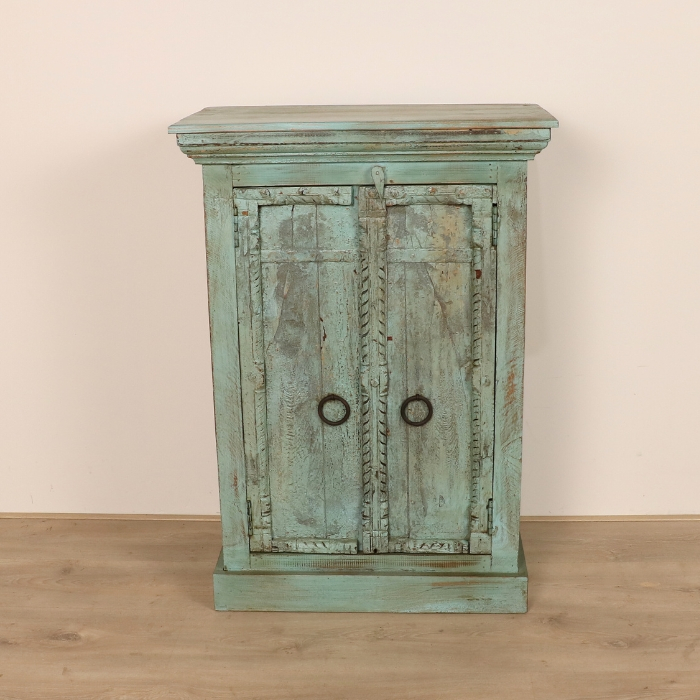 Kastje uit India vooraanzicht.