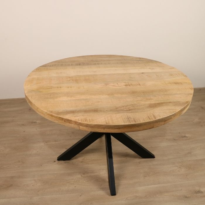 Mangohouten eettafel 130 cm. 