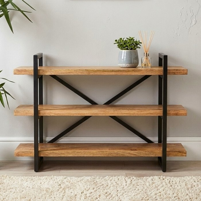 Sidetable industrieel mangohout met drie planken