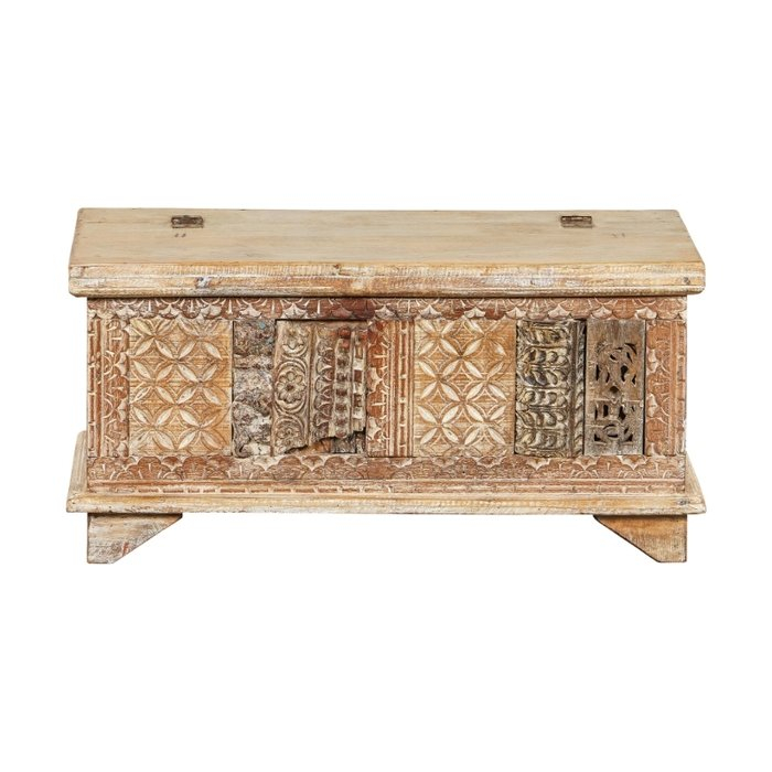 Kistje uit India hout.