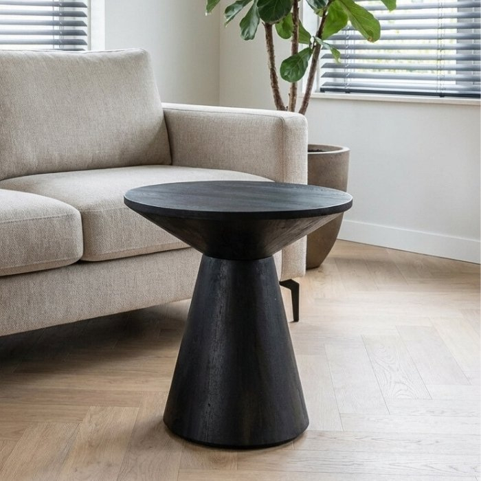Zwarte bijzettafel mangohout rond